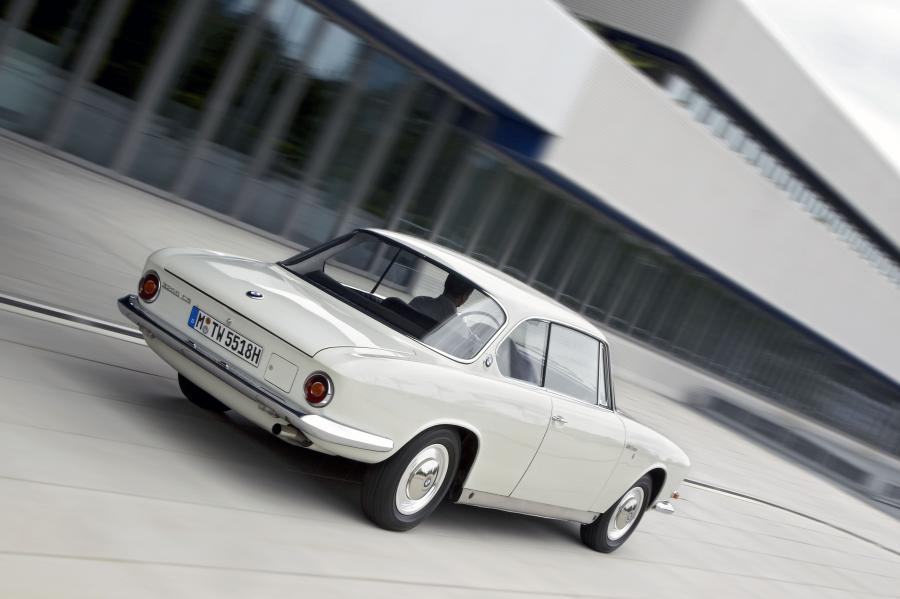  BMW 3200 CS Bertone 1965 года  (фото 5 из 5)